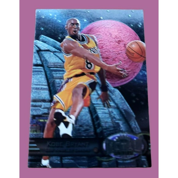 1997-98 Fleer Metal Universe Kobe Bryant #81 Los Angeles Lakers HOF - Picture 6 of 16